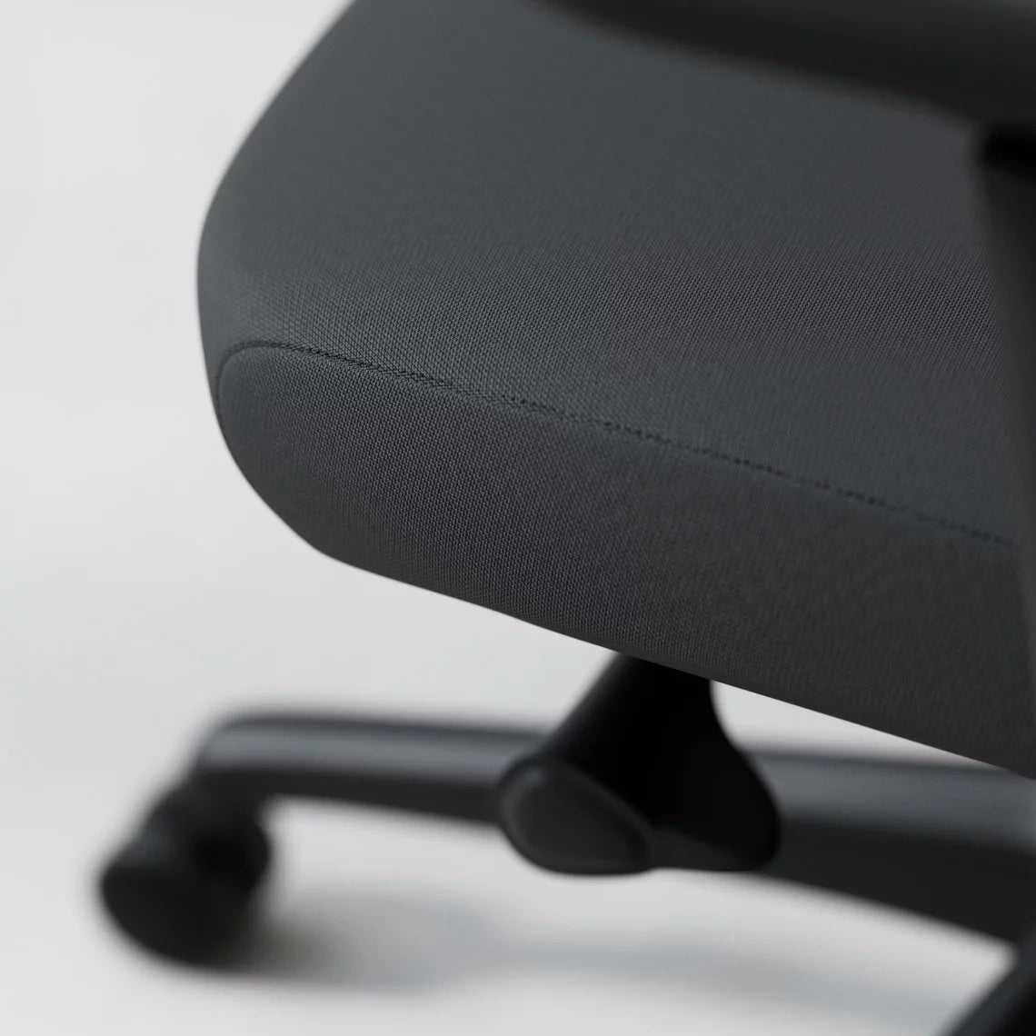 Elara One – Chaise de Bureau Ergonomique